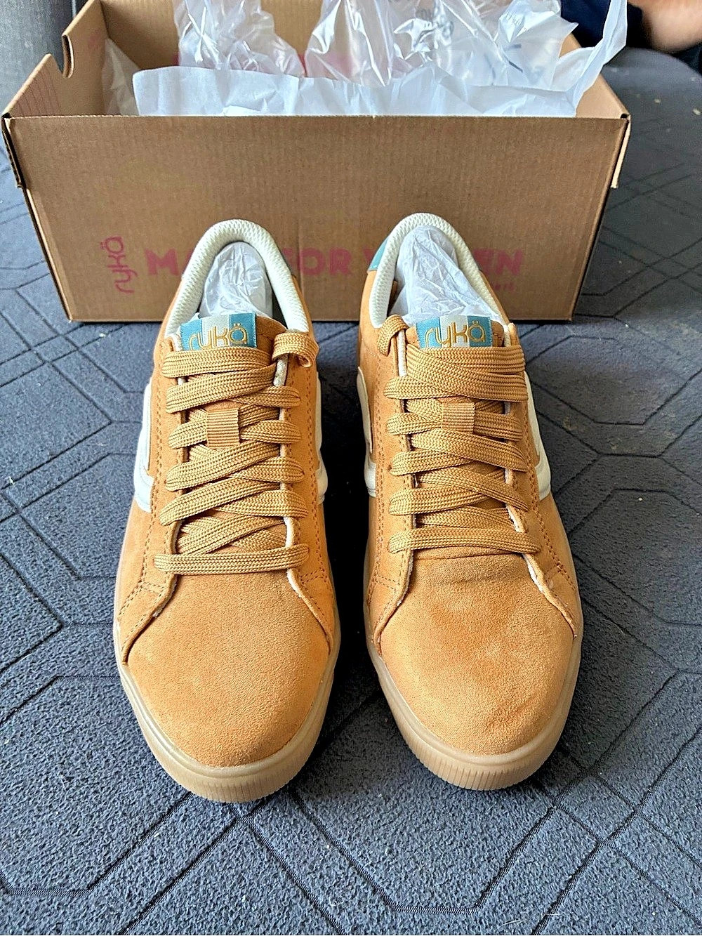 Ryka VIV NEXT Sport Lifestyle Sneakers Orange US 51⁄2 M NWT